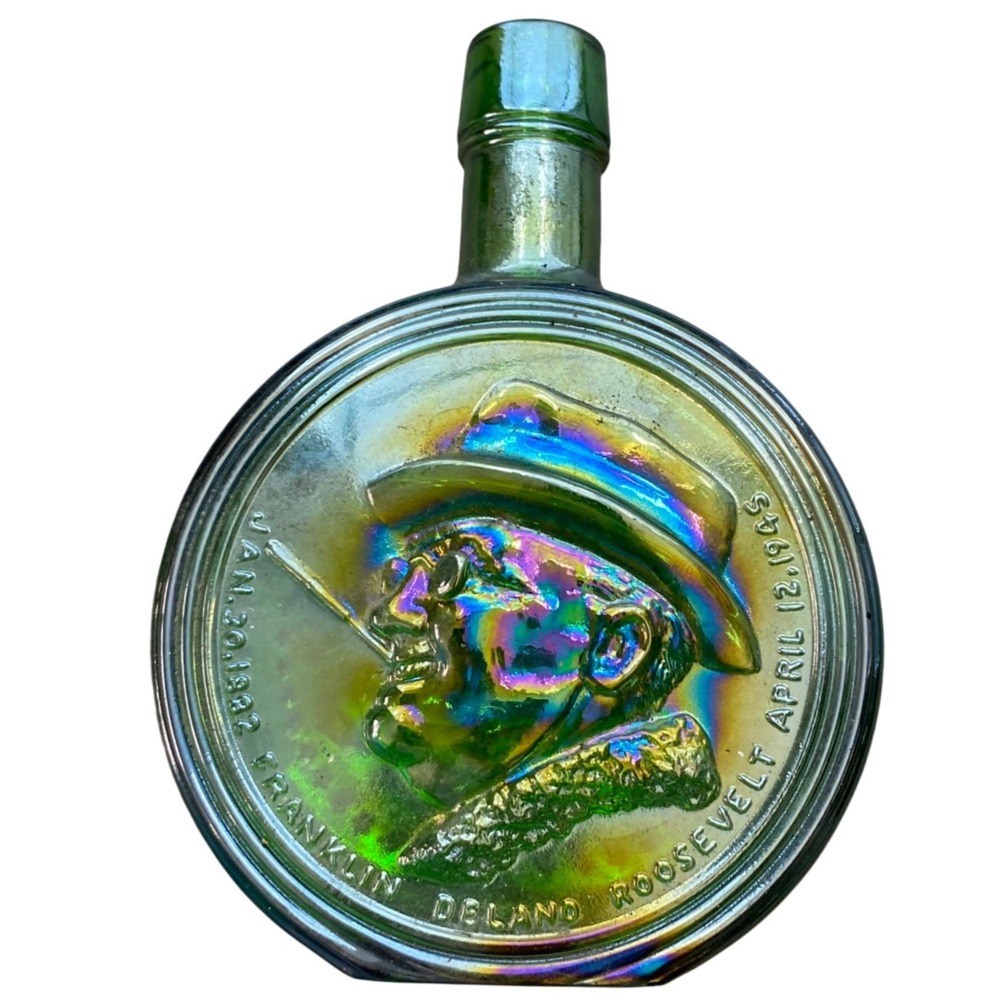 Wheaton NJ First Edition FDR Franklin Delano Roosevelt Green Carnival Bottle